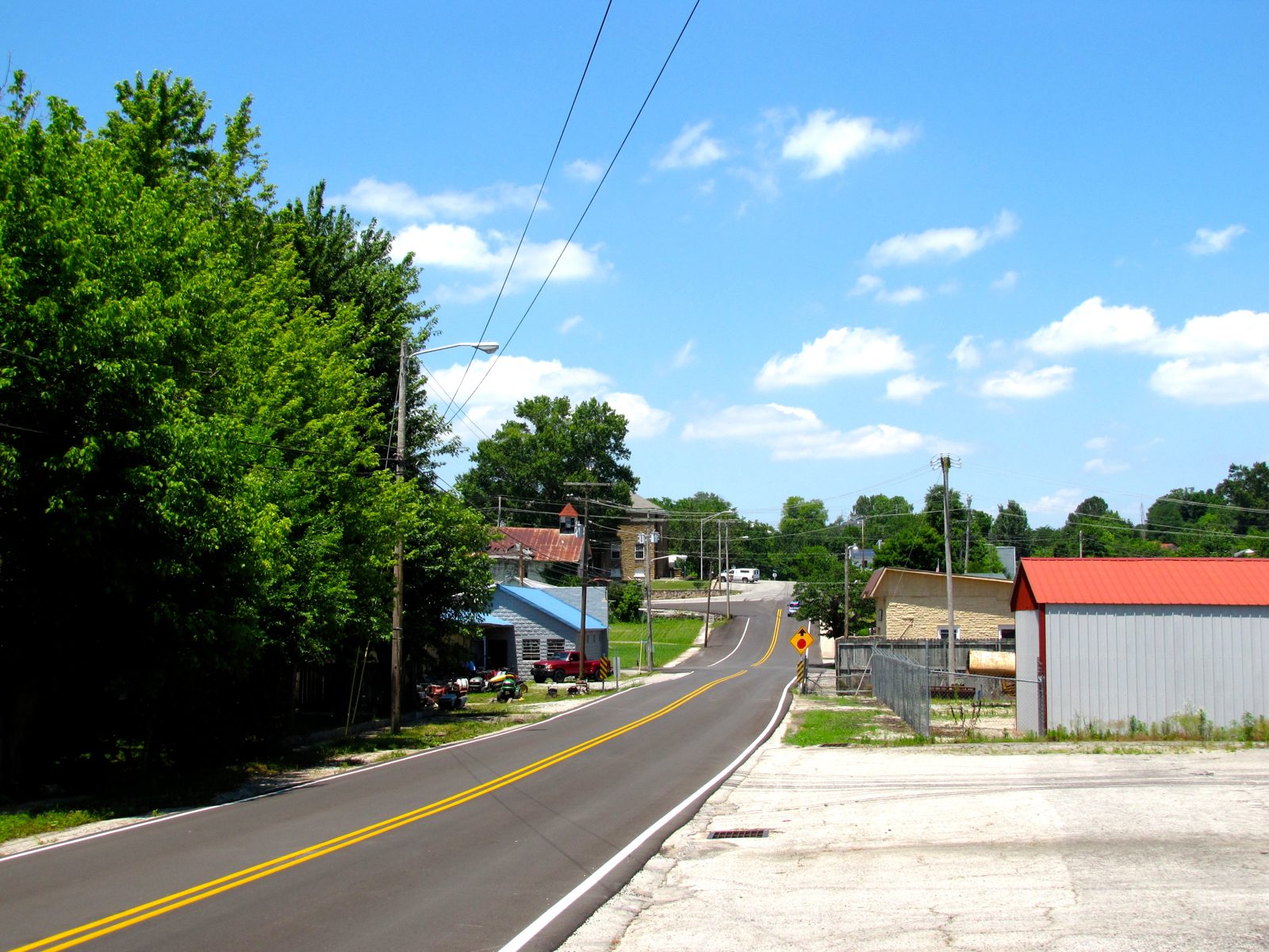 South Main Street, Byrdstown